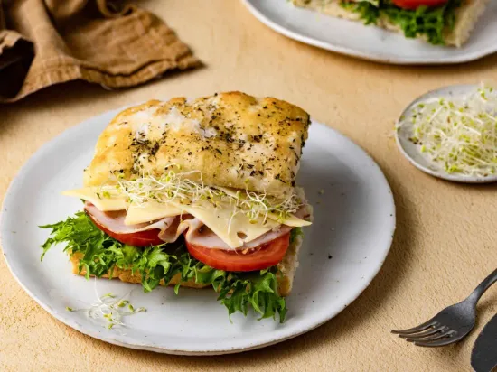 Picture of Focaccia m/ ost & skinke